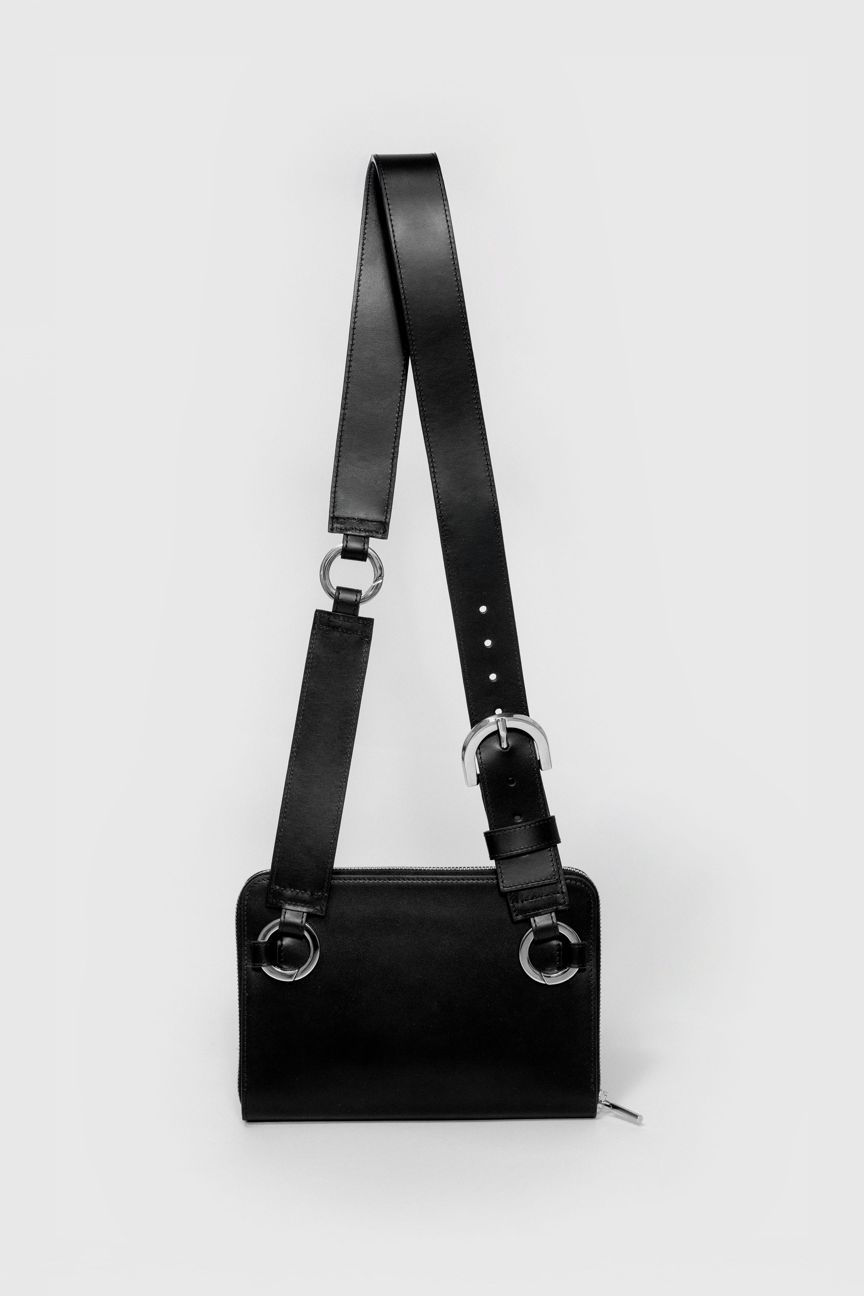 ART.07 BODYBAG SMOOTH WIDE STRAP