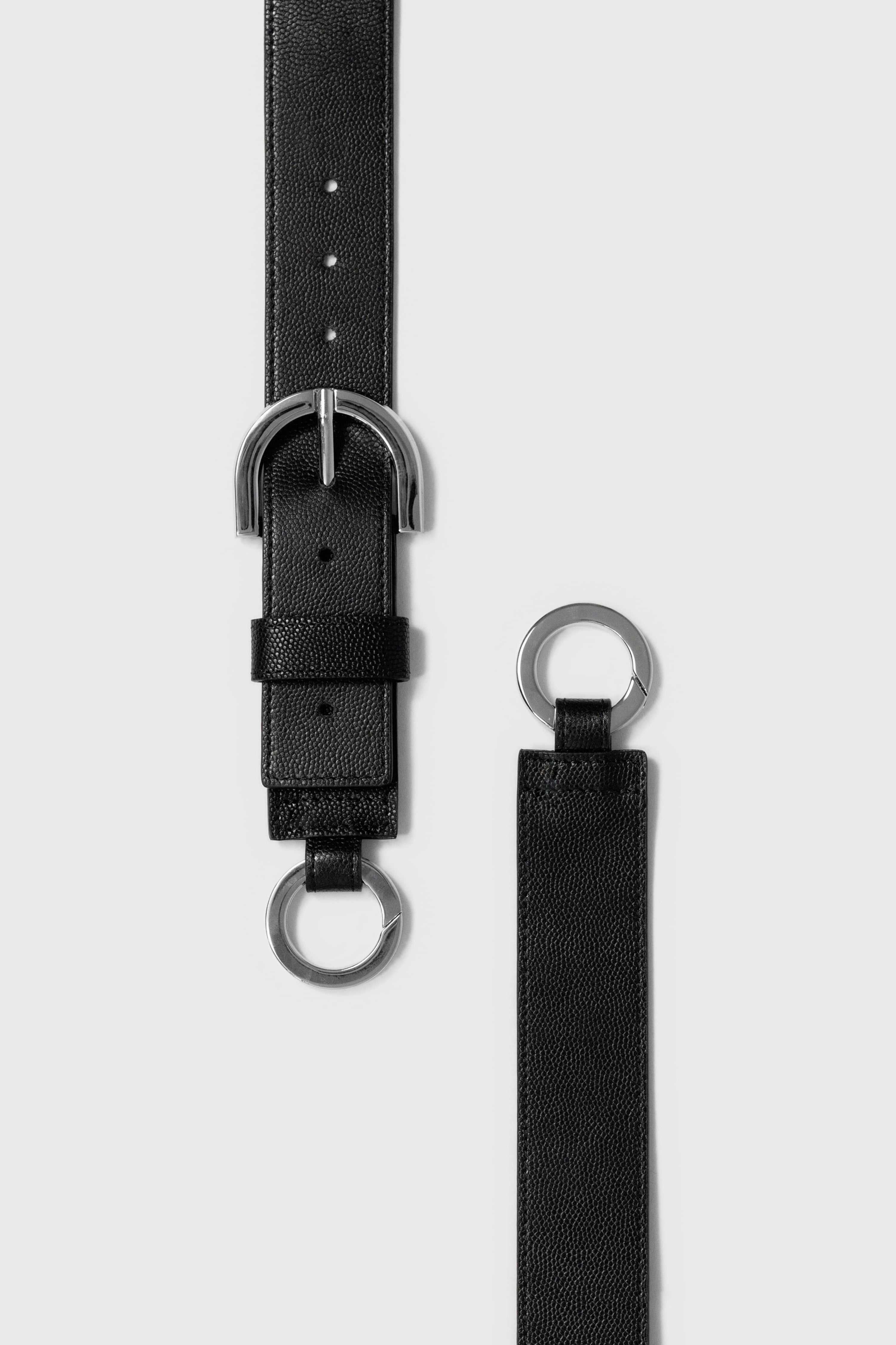 ART.07 BODYBAG GRAIN WIDE STRAP